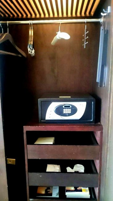 12575968_174643402892360_406741506_n